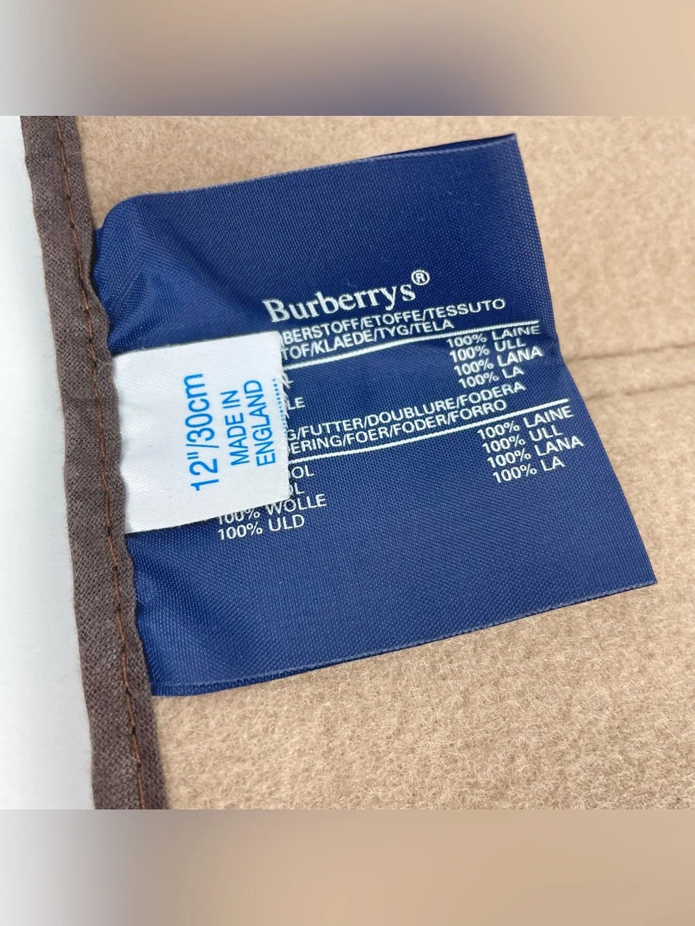 VTG Burberrys 12